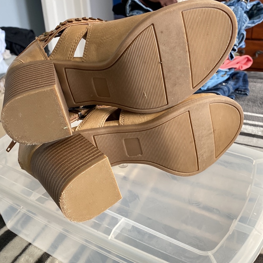 Sugar- Tan Open-toe Booties, Size 7 - Picture 3 of 3